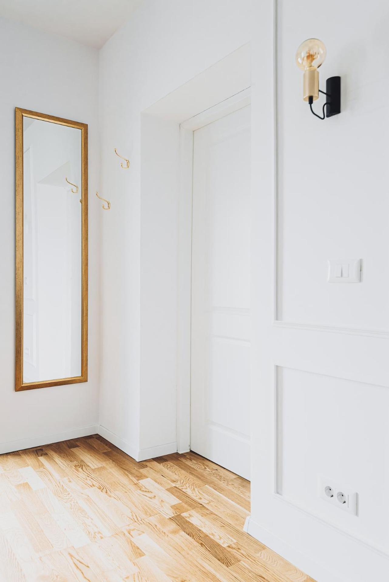 Voya Nordic Apartment-A Luxury Oasis In The Old Town Brașov Exterior foto