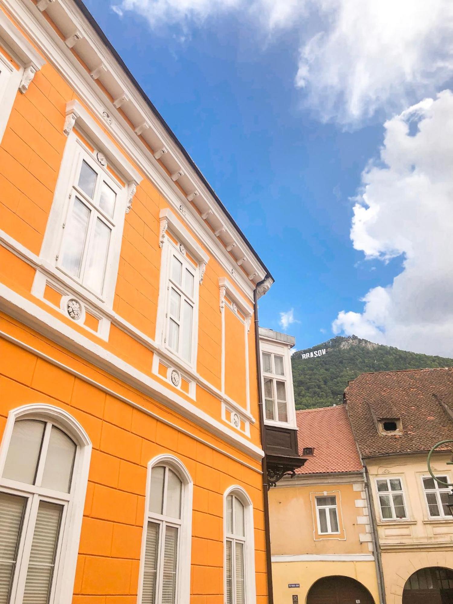 Voya Nordic Apartment-A Luxury Oasis In The Old Town Brașov Zimmer foto