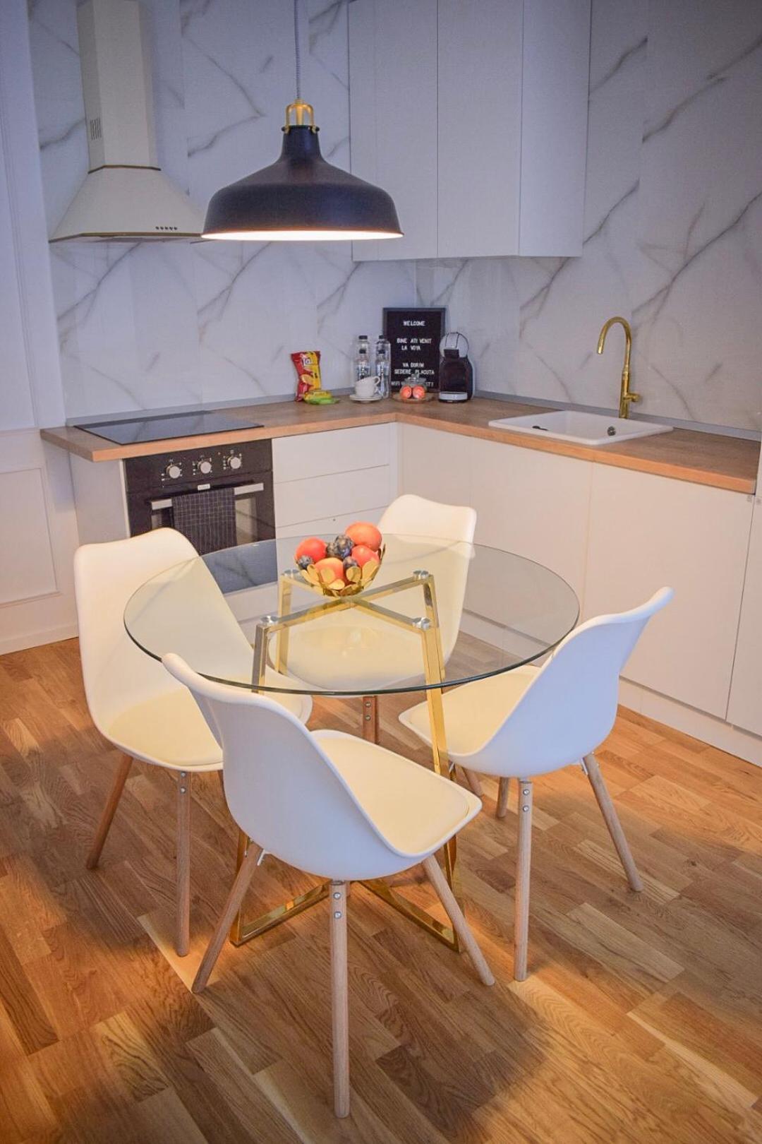 Voya Nordic Apartment-A Luxury Oasis In The Old Town Brașov Zimmer foto