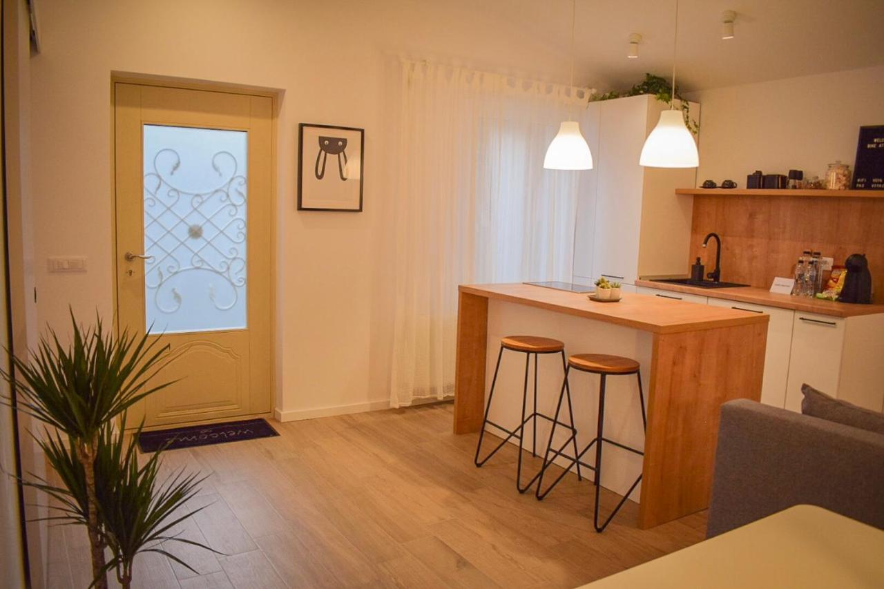 Voya Nordic Apartment-A Luxury Oasis In The Old Town Brașov Exterior foto